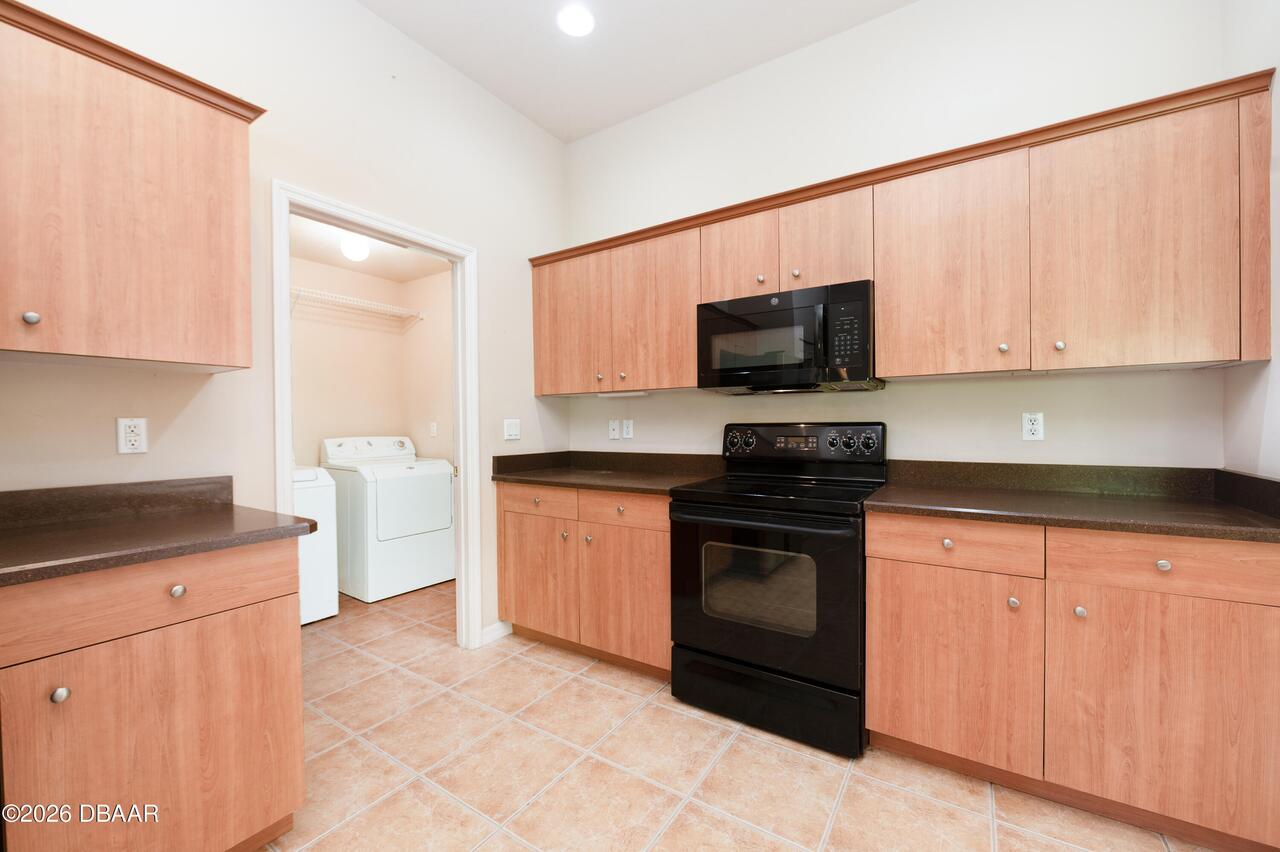 Listing Photo 14