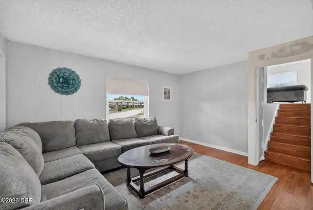 Listing Photo 18
