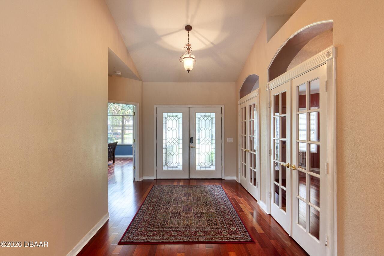 Listing Photo 9